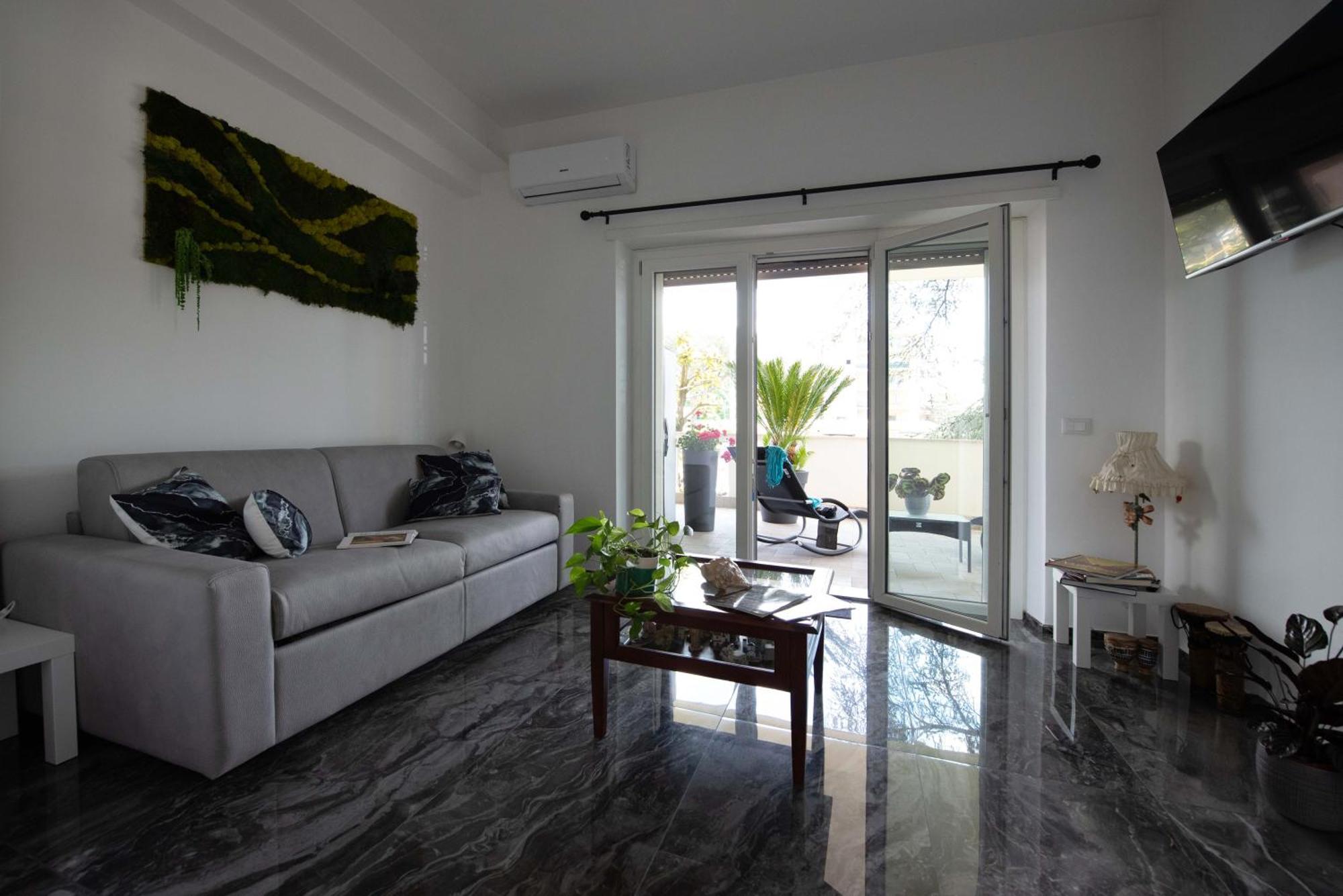 Home Big Crire At 724 Rome Buitenkant foto
